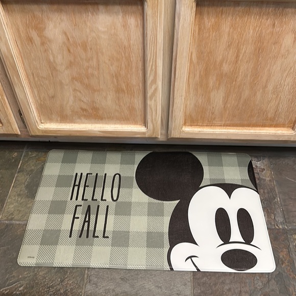 Large Disney Mickey Mouse Anti Fatigue Kitchen Mat - Picture 1 of 8